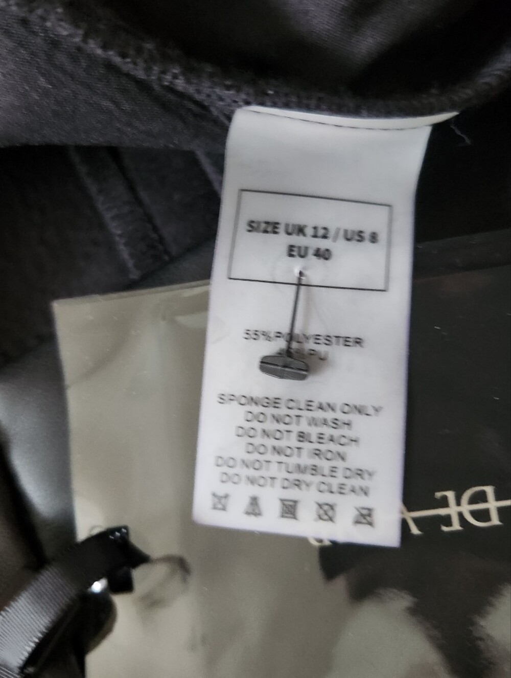 NWT Maniere De Voir Black Faux Leather Wide Leg Cargo Pants Size 8 - Picture 7 of 9